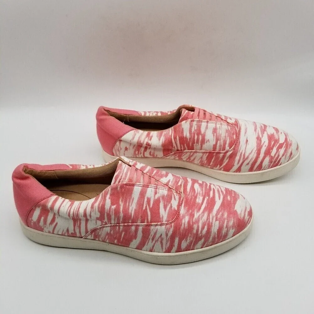 Life Stride Women Emily Slip On‎ Shoes Printed Pink 10